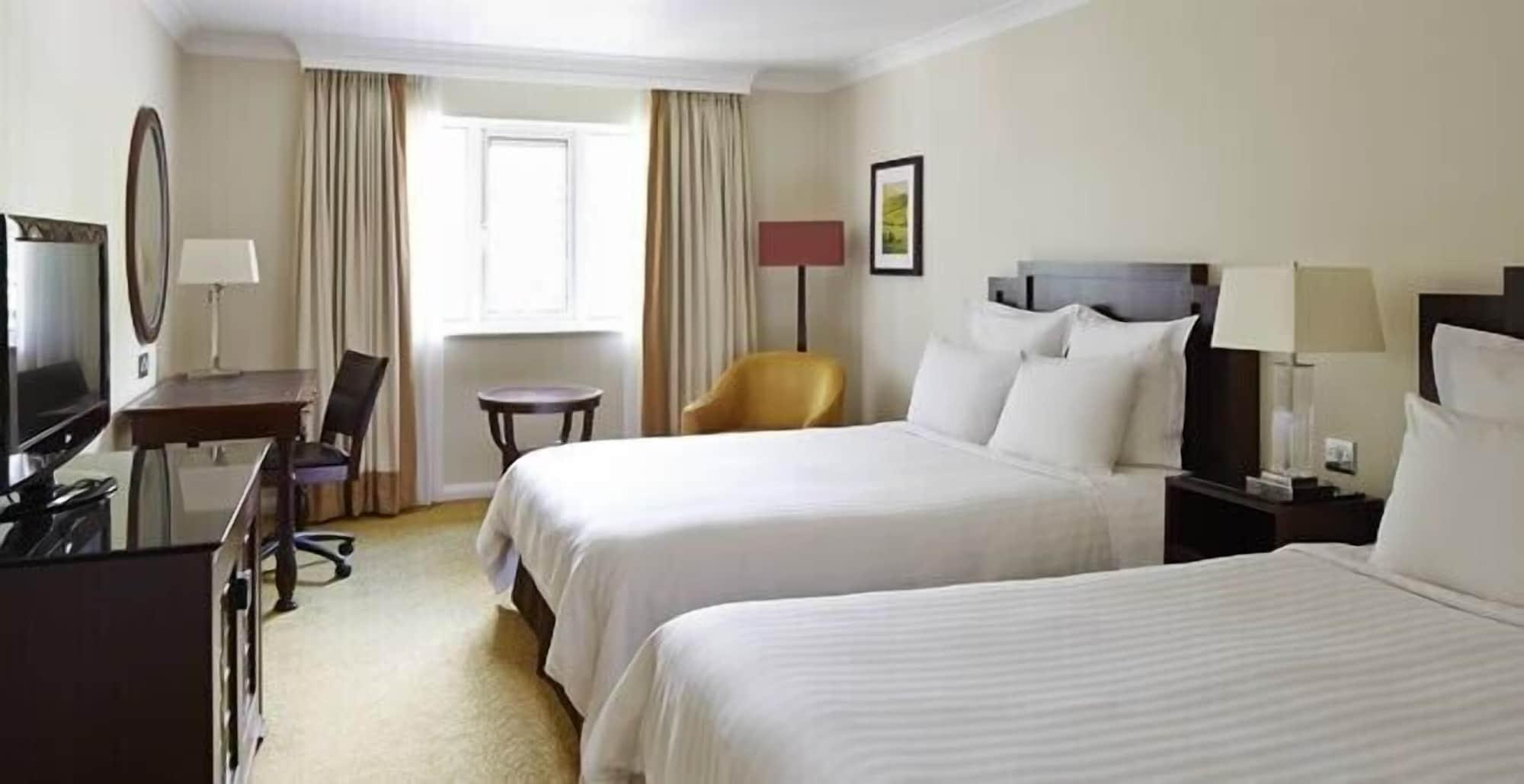Sprowston Manor Hotel, Golf & Country Club Spixworth Esterno foto